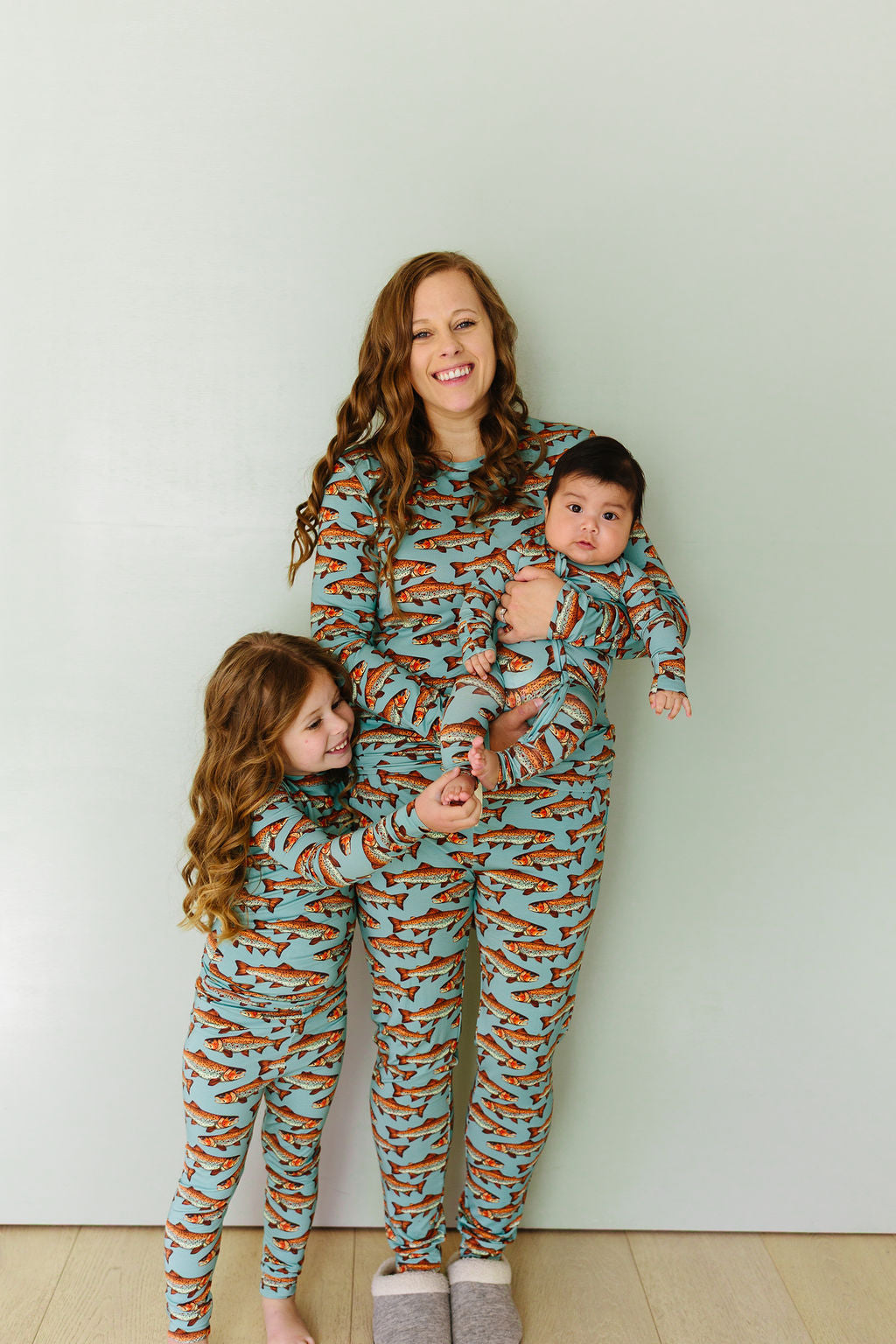 Catch & Release trout bamboo adult set – soft breathable fishing bamboo pajamas for men and women, eco-friendly matching family outfit