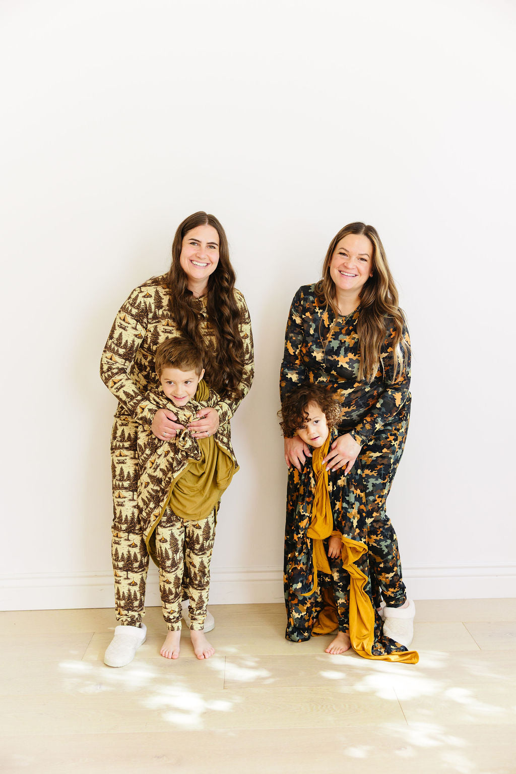 Hide & Seek camo bamboo adult set – cozy matching camouflage bamboo loungewear for men and women