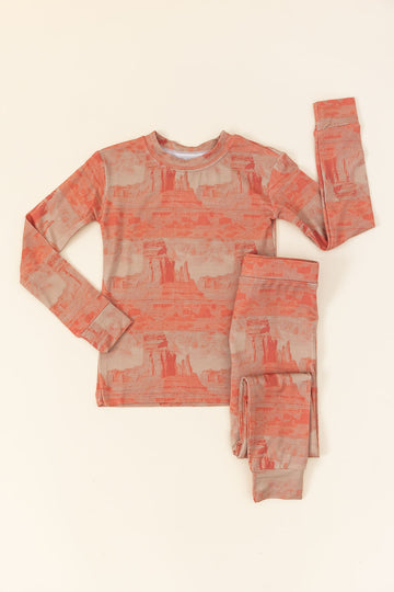 No Man's Land- Two-Piece Set