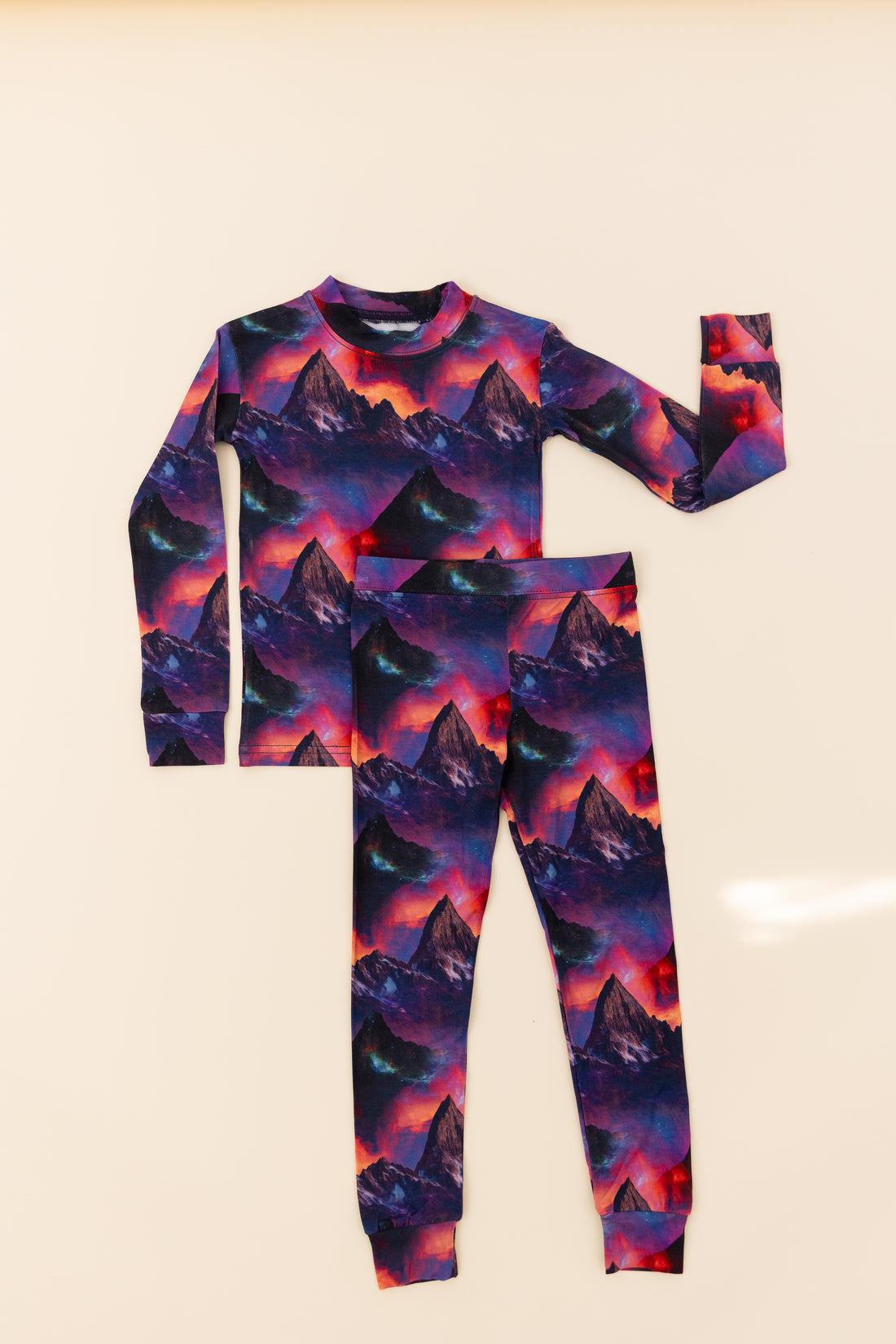 Airglow- Two Piece Set