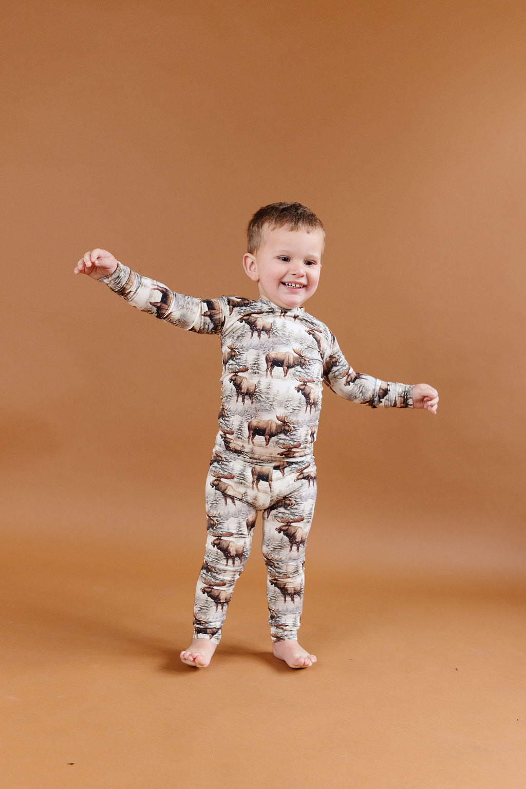 imberline forest-print bamboo two-piece set with pine trees and snowy mountain tones